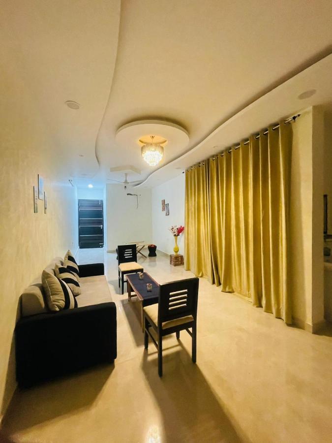 Homestay Atulyam Sushant Golf Lucknow