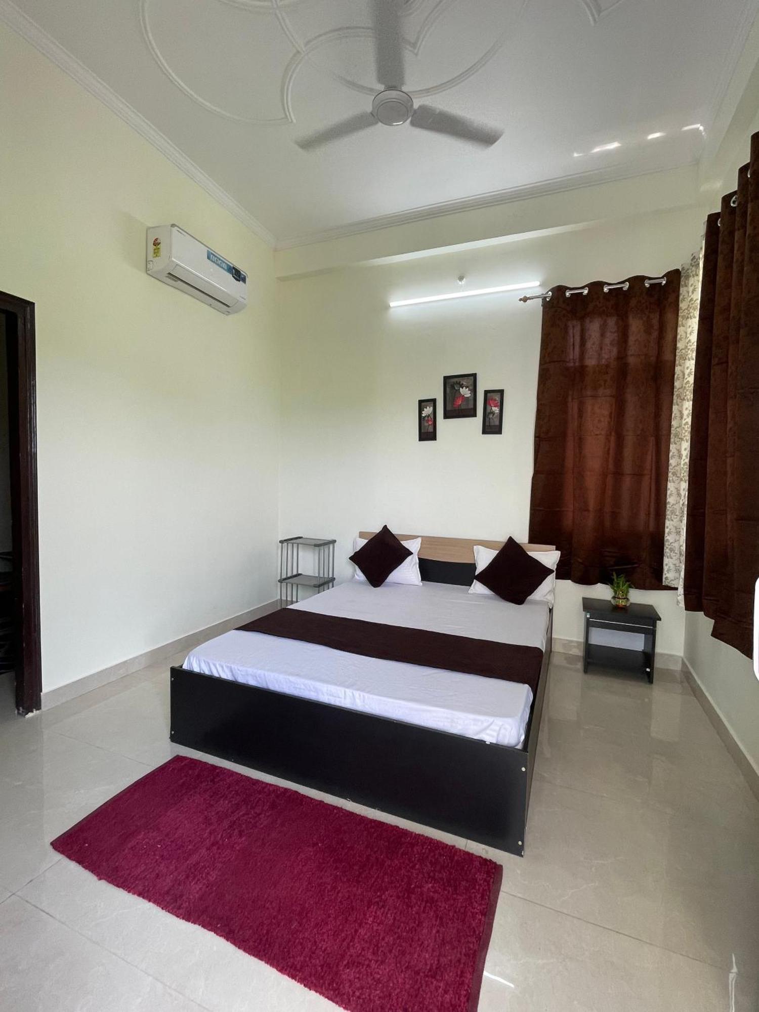 Homestay Atulyam Sushant Golf