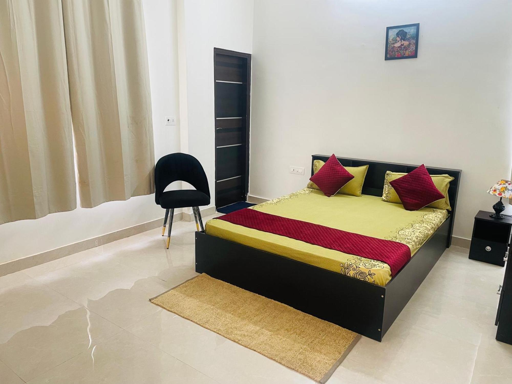 Homestay Atulyam Sushant Golf Lucknow