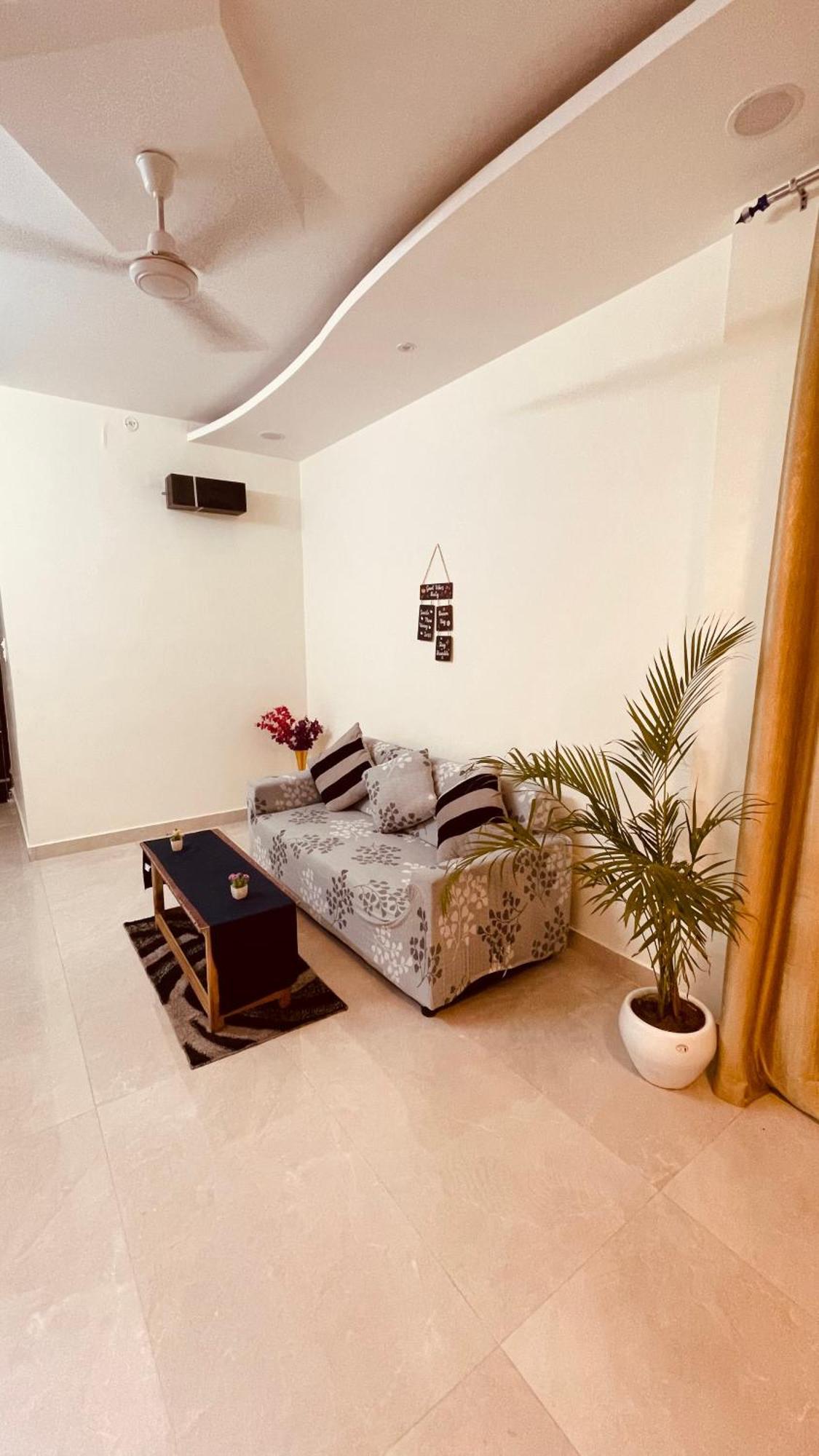 Homestay Atulyam Sushant Golf