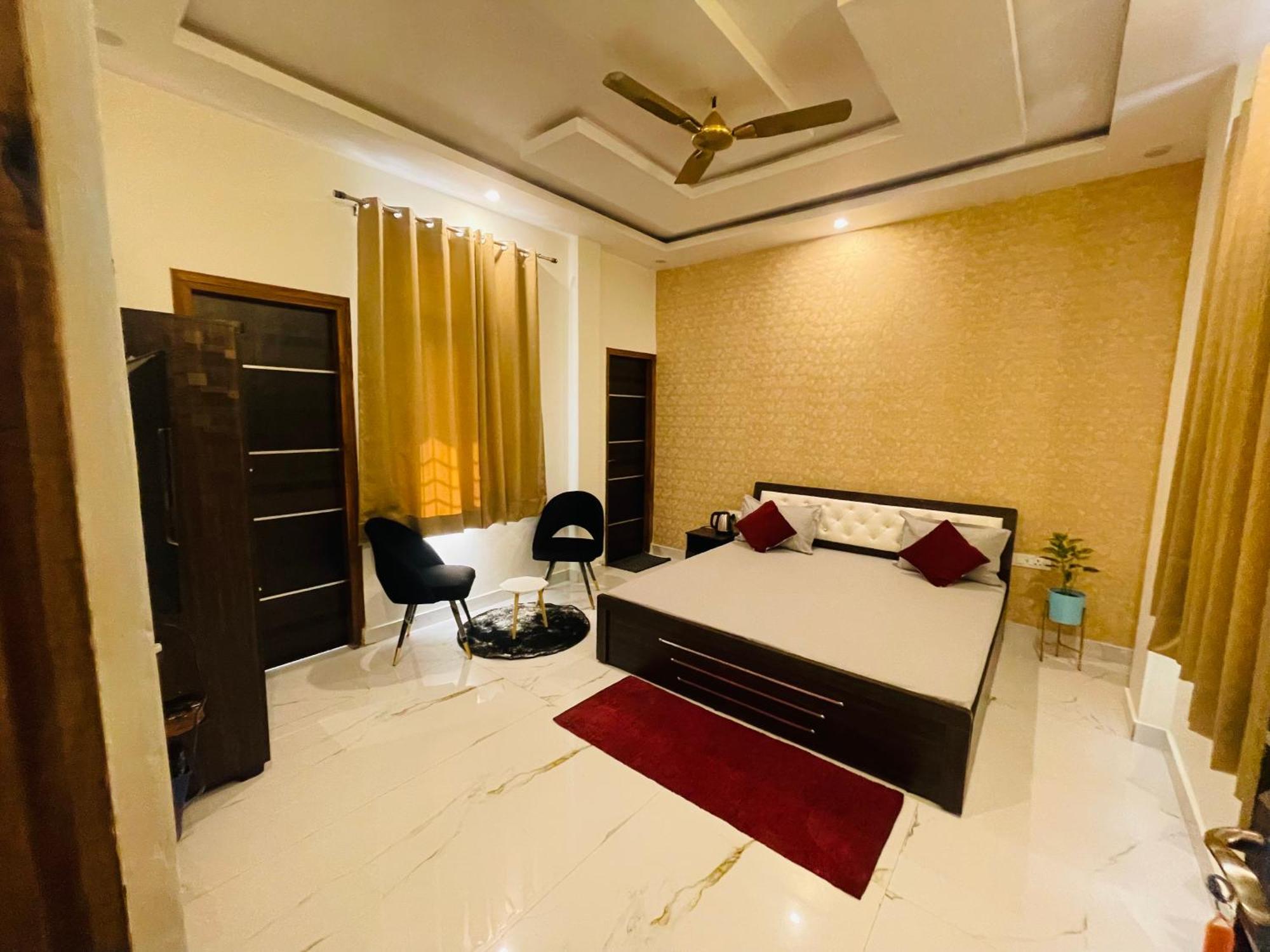 Atulyam Sushant Golf * Lucknow