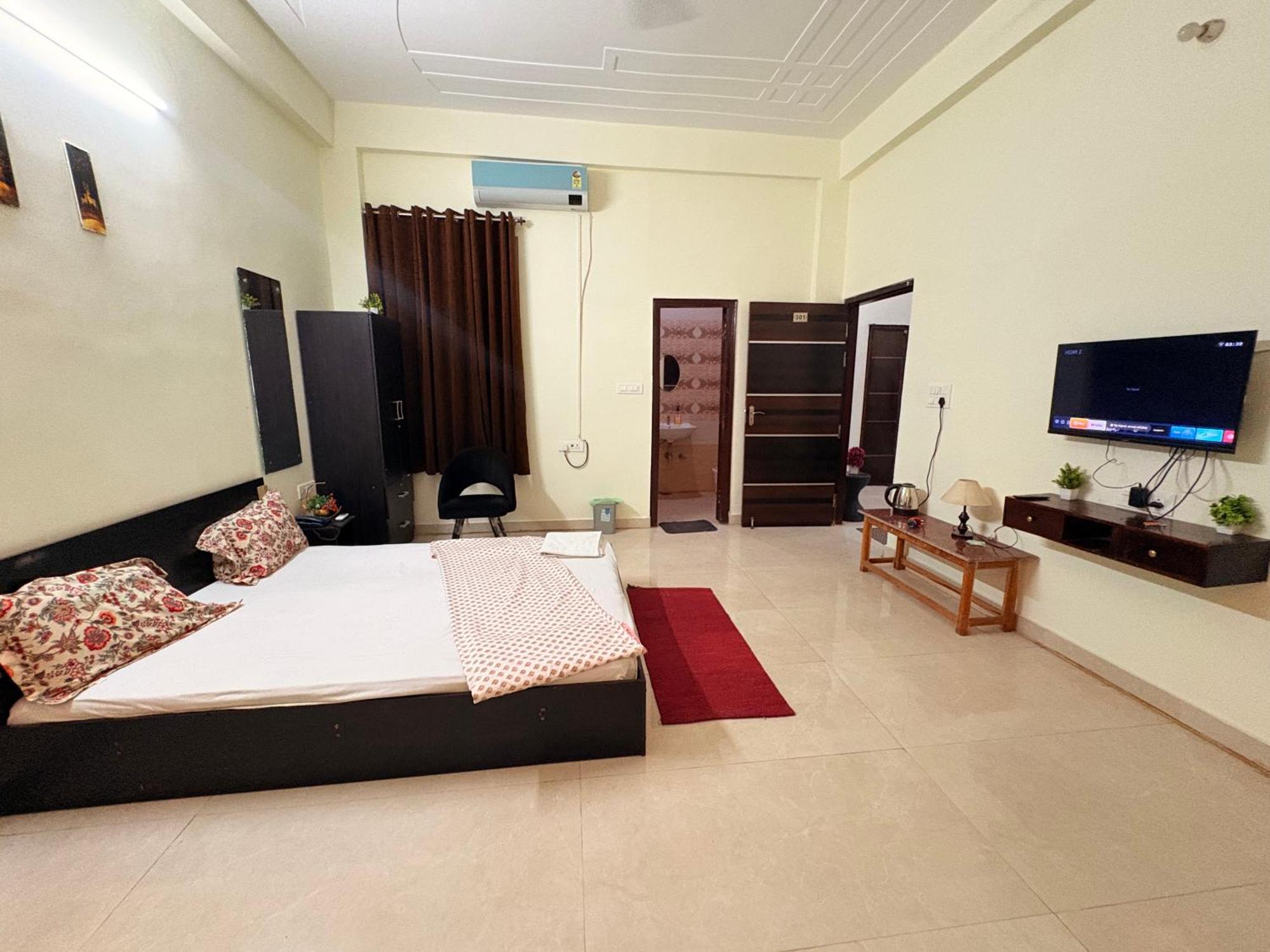 Atulyam Sushant Golf Lucknow