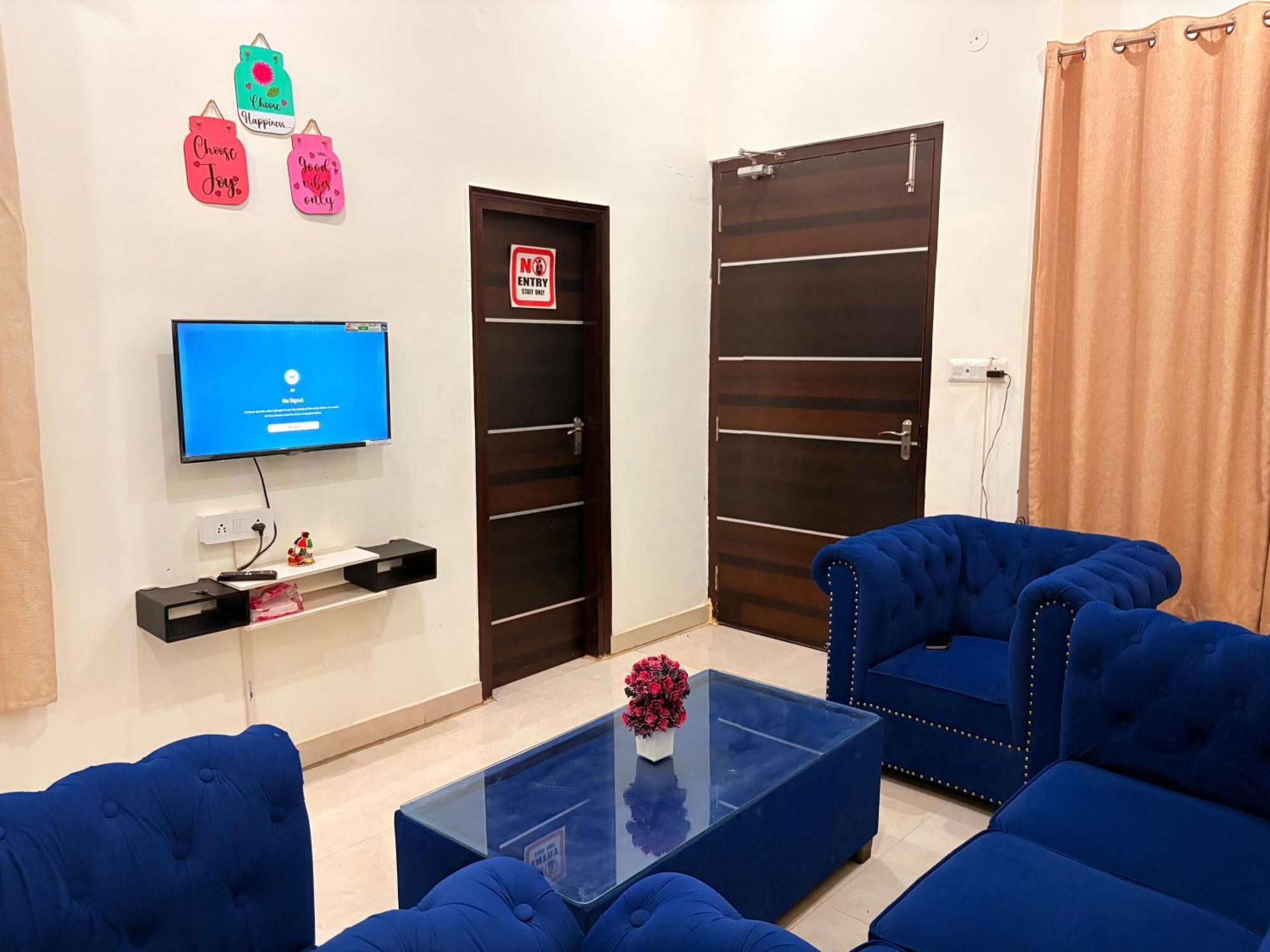 Homestay Atulyam Sushant Golf Lucknow